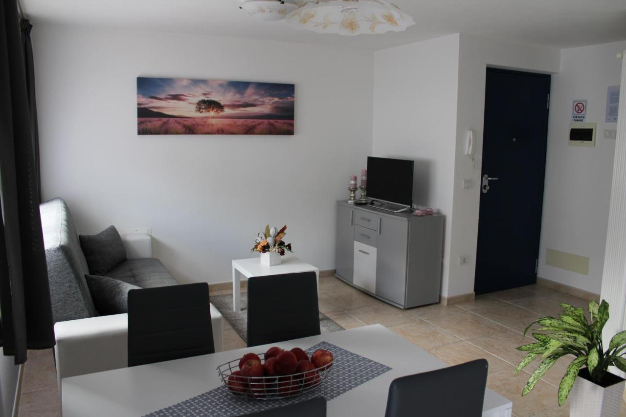 Night And Day Apartment Predazzo Ngoại thất bức ảnh